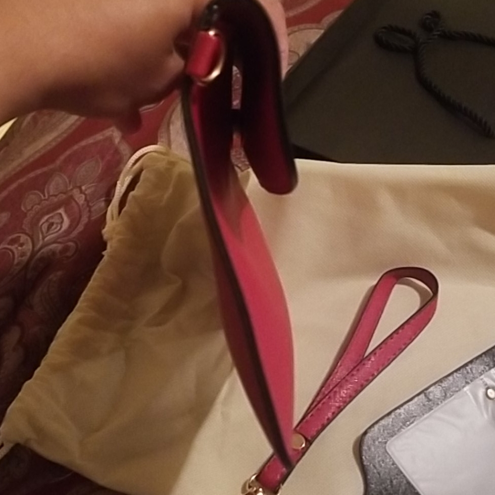Red faux leather "Ella Rose" purse with wristlet - Picture 5 of 5